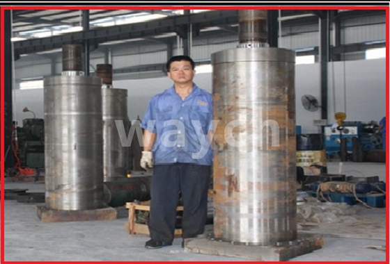 鍛壓設(shè)備液壓-大型液壓機(jī)液壓缸